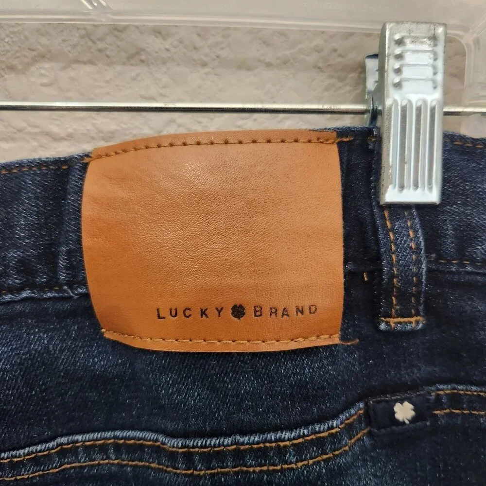 Lucky Brand Womens Classic Straight Leg Jeans Junior Size 20 Dark Wash